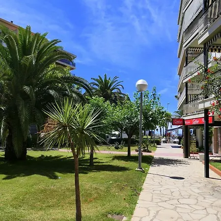Apartment Rentalmar Aries *