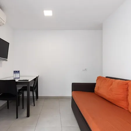 Διαμέρισμα Rentalmar Aries *